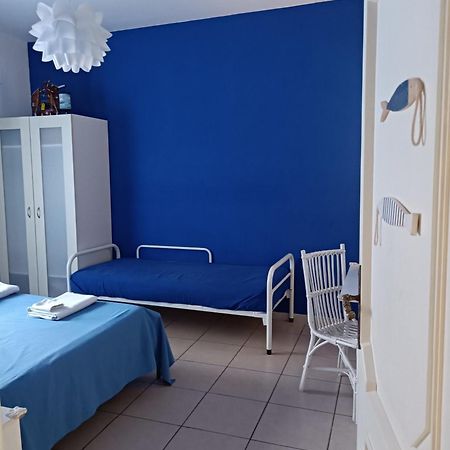Travel And Living Hotel Trani Exterior foto