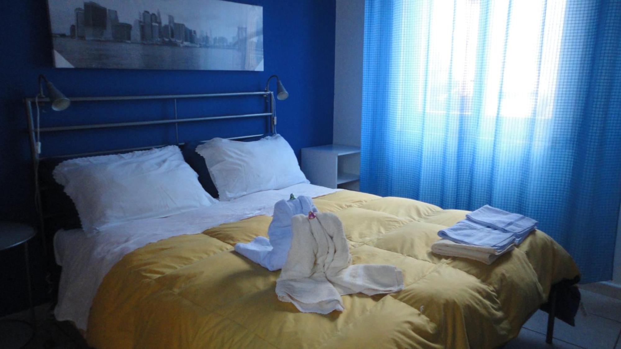 Travel And Living Hotel Trani Exterior foto