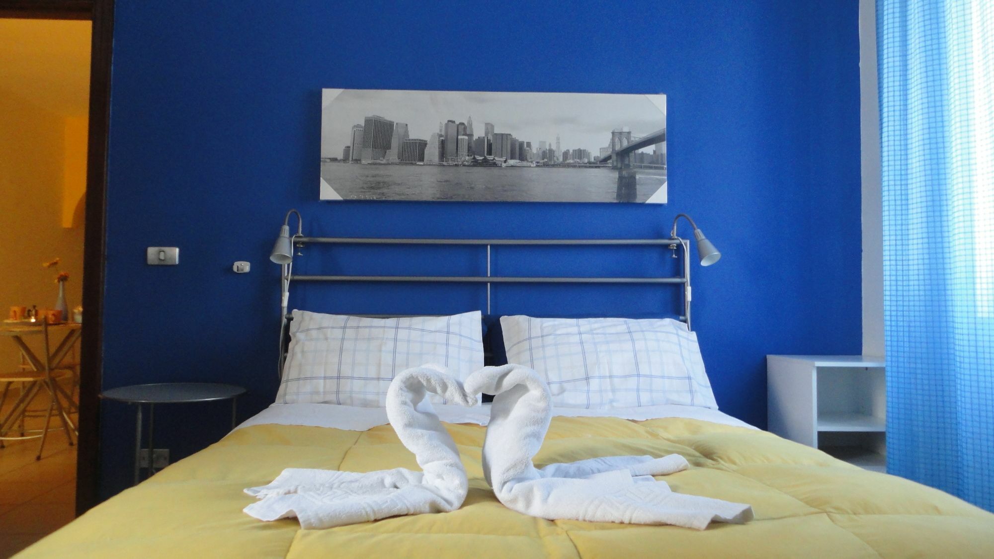 Travel And Living Hotel Trani Exterior foto